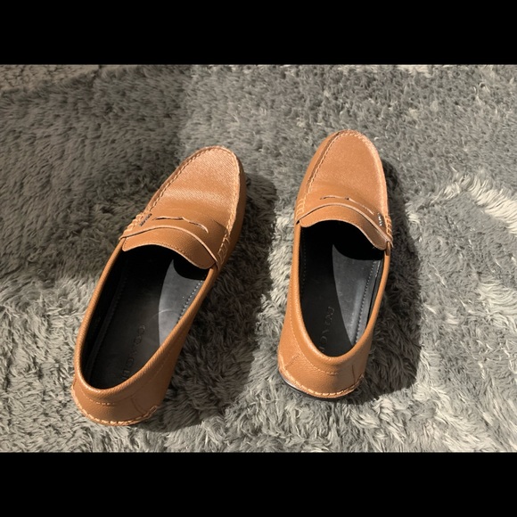 Coach Mott Driver in Dark Saddle. Size 9D - Picture 9 of 10